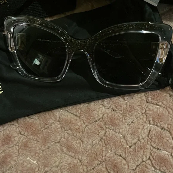 Dolce & Gabbana grey glitter sunglasses - Picture 2 of 5